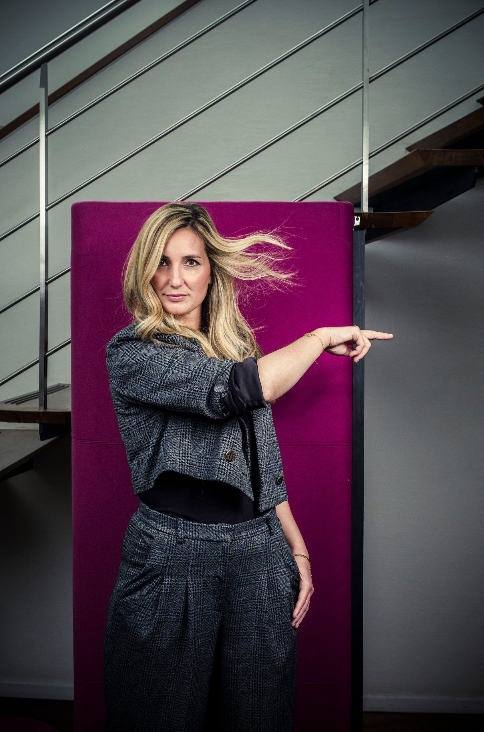 Portrait de Marie Portolano extrait du livre REGARDEZ ICI POUR VOIR du photographe et reporter Corentin Fohlen publié par les Editions Light Motiv en 202.